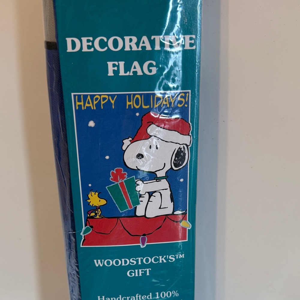 Peanuts Festive Blue and Red Decorative Flag